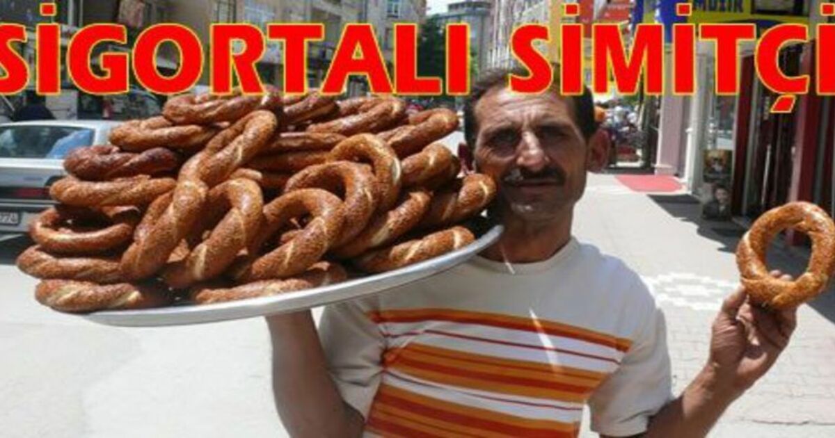 Hem Belediye İşçisi Hem De Simitçi