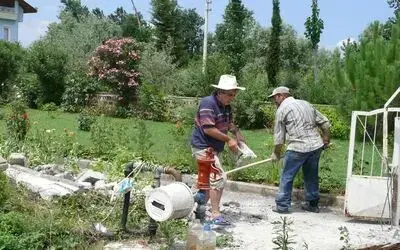 BELEDİYE YIKIM KARARI ALDI, VATANDAŞ HAMİT UYGULADI