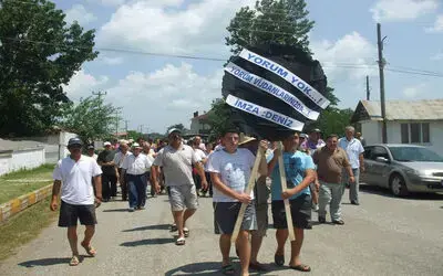 Dereköy`de Yorumsuz Miting