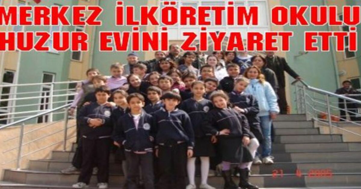 Öğrencilerden Huzur Evine Ziyaret