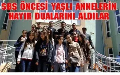 Öğrenciler Huzurevini Ziyaret Ettiler