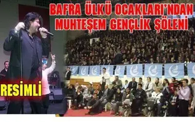 Ahmet Şafak Konseri Coşkuyla Geçti