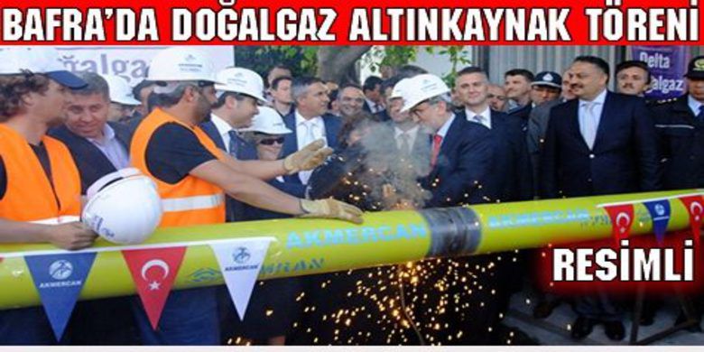 Enerji Bakanı Taner Yıldız Bafra`da - Enerji ve Tabii Kaynaklar Bakanı Taner Yıldız Samsun`un Bafra İlçesinde Altın Kaynak törenine katılarak doğalgaz çalışmalarını başlattı.
