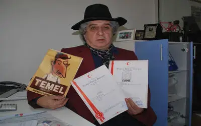 Temel' Ve 'Fadime' Sigaralarını Satışa Çıkardı 