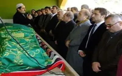 Sabire Sezer Vefat Etti
