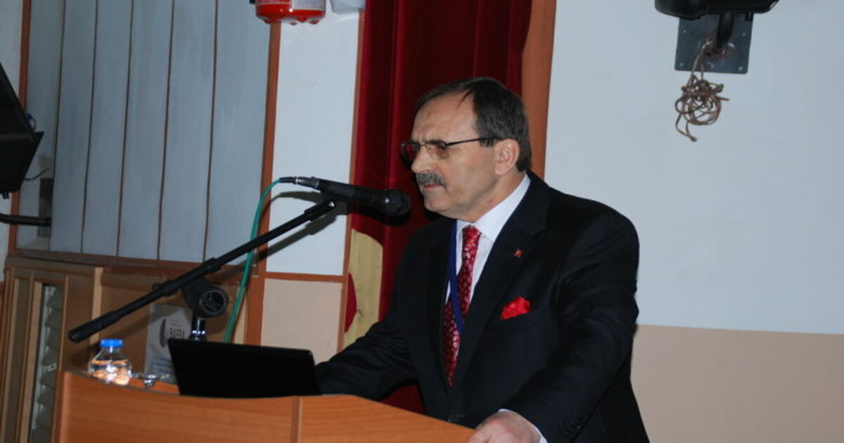 Bafra Sempozyumu`nda Zihni Şahin`in Konuşması