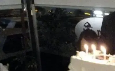 Doğum Gününde Emekli Oldu