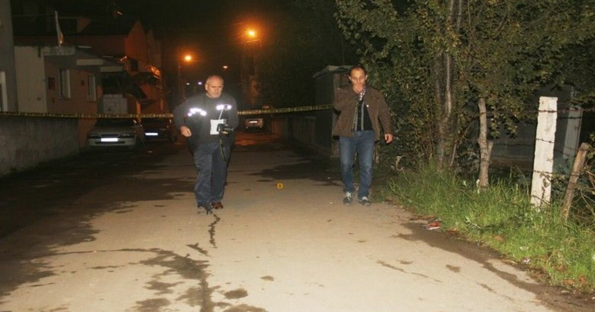 Maganda Kurşunu Bakkala Giden Kadını Ağır Yaraladı