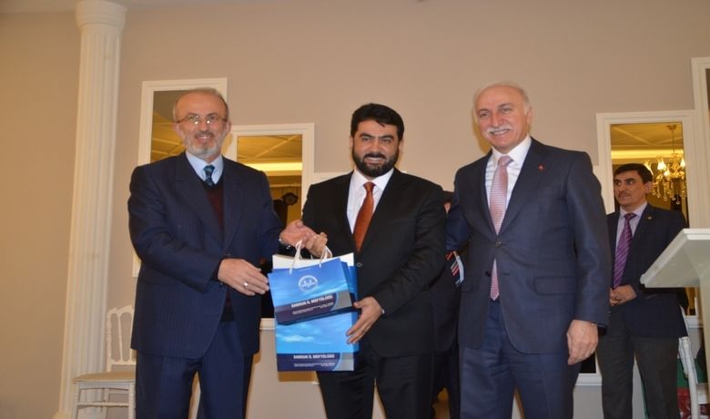 Mardin’e Tayini Çıkan Müftüye Veda Yemeği - Samsun’un Bafra ilçesinde tayini Mardin’e çıkan müftüye veda yemeği verildi.