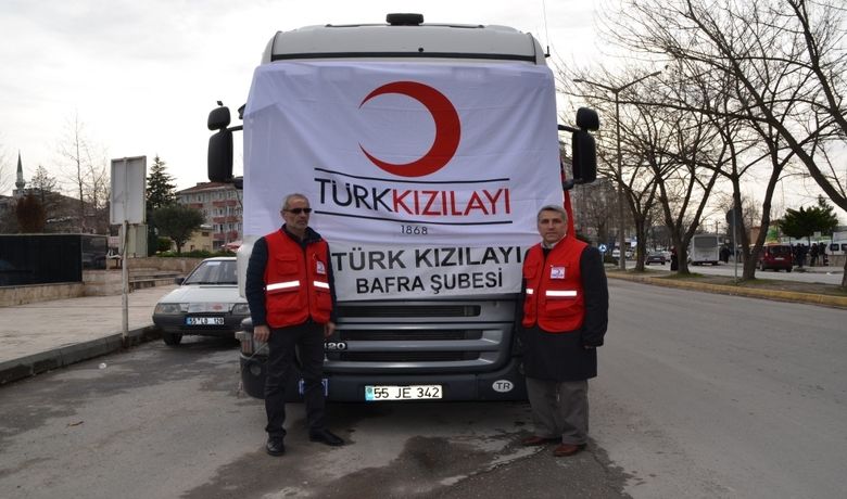 Bafra’dan Halep'e 25 Ton Yardım Malzemesi - Kredi Yurtlar Kurumu(KYK) Samsun İl Müdürlüğü ve Bafra Türk Kızılayı iş birliği ile toplanan 25 ton yardım malzemesi Halep'e gönderildi.