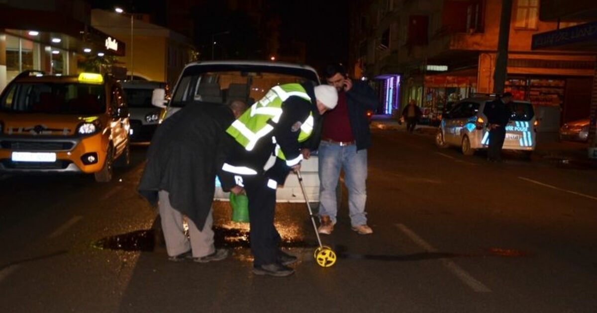 Minibüs Yayaya Çarptı: 1 Yaralı