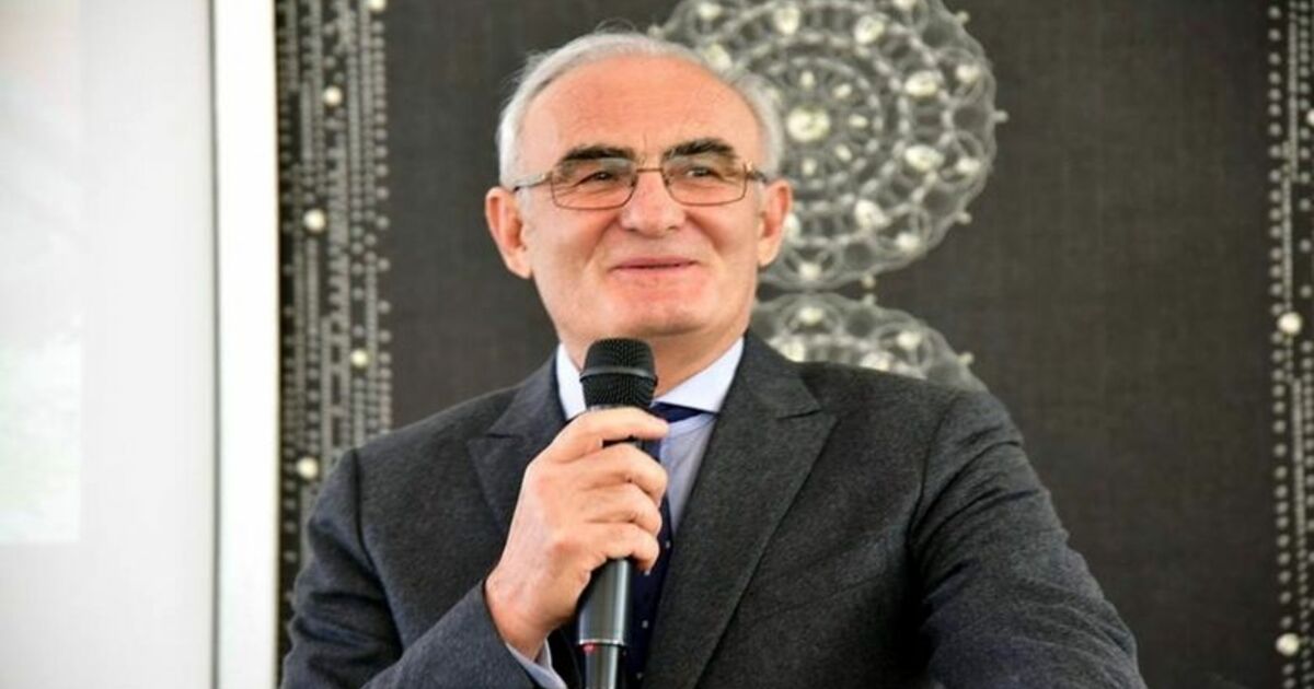 Samsun'da Raylı Sistem Çarşamba’ya Kadar Uzayacak Samsun Büyükşehir Belediye Başkanı Yusuf Ziya Yılmaz: “raylı Sistem Çarşamba’ya Kadar Uzayacak” “fakülte Kapanmayacak, 4'üncü Üniversiteyi İstiyoruz”