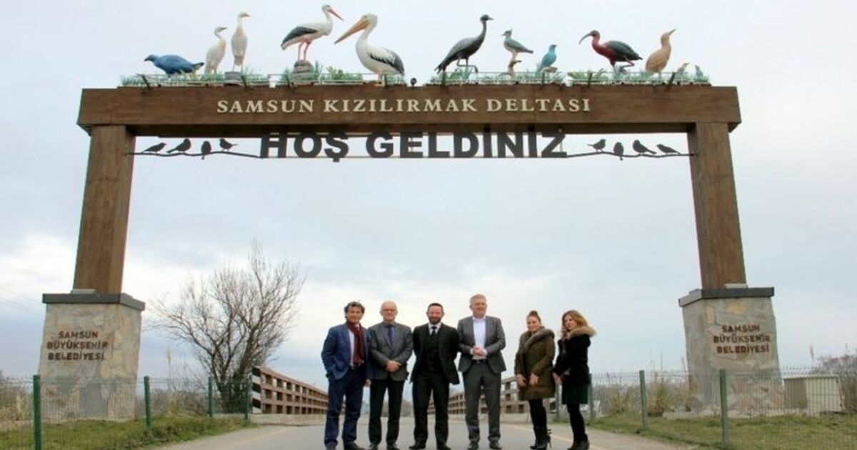 Yabancı Heyet Kuş Cenneti’ne Hayran Kaldı