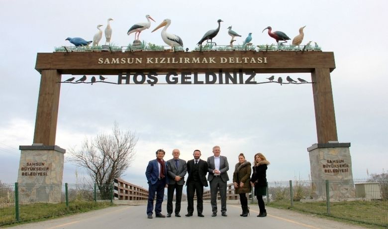 Yabancı Heyet Kuş Cenneti’ne Hayran Kaldı - Adalet Bakanlığı Ceza ve Tevkifevleri Genel Müdürlüğü tarafından, “Elektronik İzleme Sistemine Geçişte Denetimli Serbestlik Hizmetlerinin Kurumsal Kapasitesinin Güçlendirilmesi Avrupa Birliği Eşleştirme Projesi” kapsamında Samsun’a gelen yabancı heyet temsilcilerine yönelik Samsun Bafra ilçesinde bulunan ve UNESCO Geçici Miras Listesine giren Kızılırmak Deltası Kuş Cennetine gezi düzenlendi.