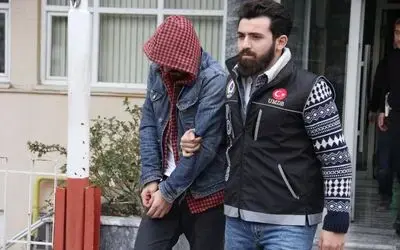 Üzerinde Yarım Kilo Bonzai Ele Geçti