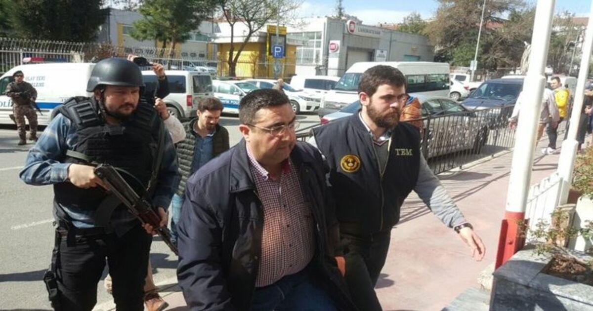 Sahil Güvenlik Bölge Komutanı Fetö'den Gözaltına Alındı