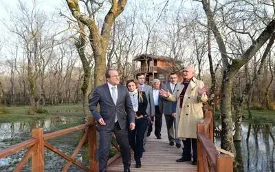 Bakan Yardımcısı Alpay Kuş Cenneti'ne Hayran Kaldı