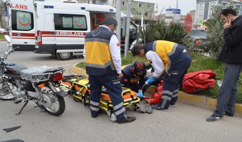 Yeni Aldığı Motosiklet İleKaza Yapan Sürücü Yaralandı - Samsun’un Bafra ilçesinde yeni aldığı motosikletle kaza yapan sürücü yaralandı.