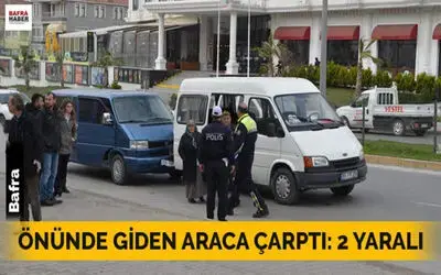 Bafra'da Trafik Kazası: 2 Yaralı