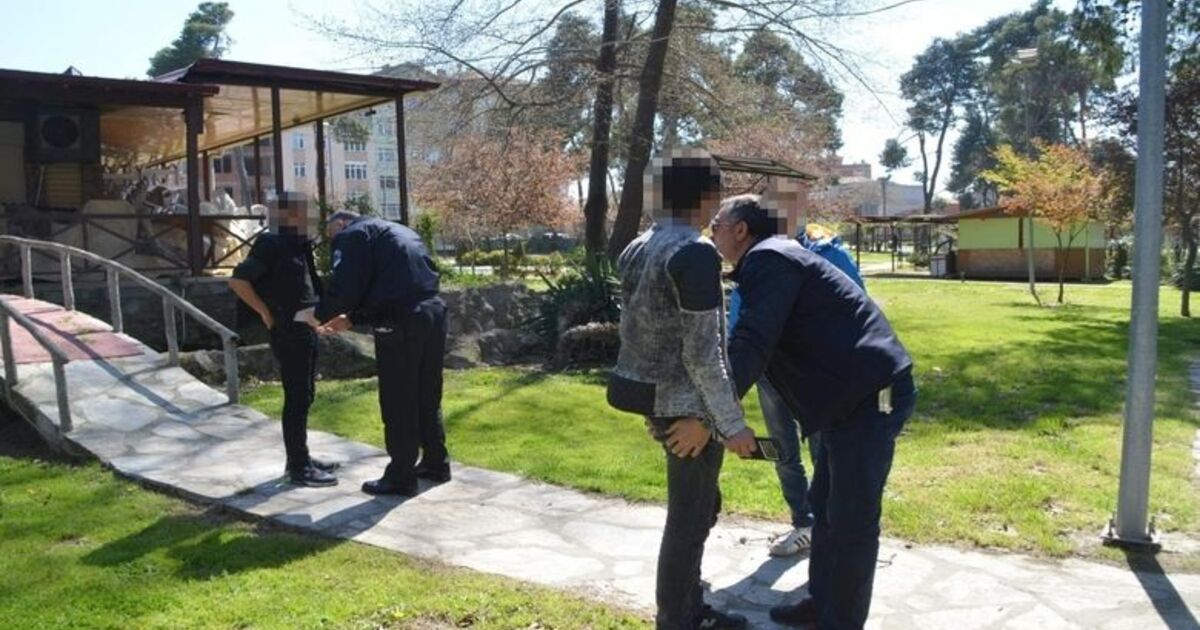 Bafra'da Okul Önleri Ve İnternet Kafelerde Asayiş Uygulaması