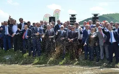 Bafra Ovası’nda ‘çeltik Ekim Günü’ Çeltikte İlk Tohumlar Tarlaya Atıldı
