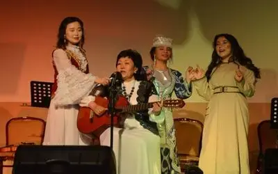 Bafra'da Neyzen Tevfik Şiir Ve Sanat Festivali Sona Erdi Festivalin Final Gecesinde Cemal Safi Rüzgarı Esti