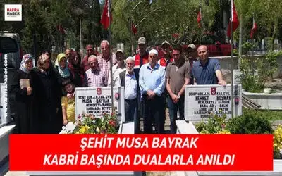 Şehit Musa Bayrak Kabri Başında Dualarla Anıldı