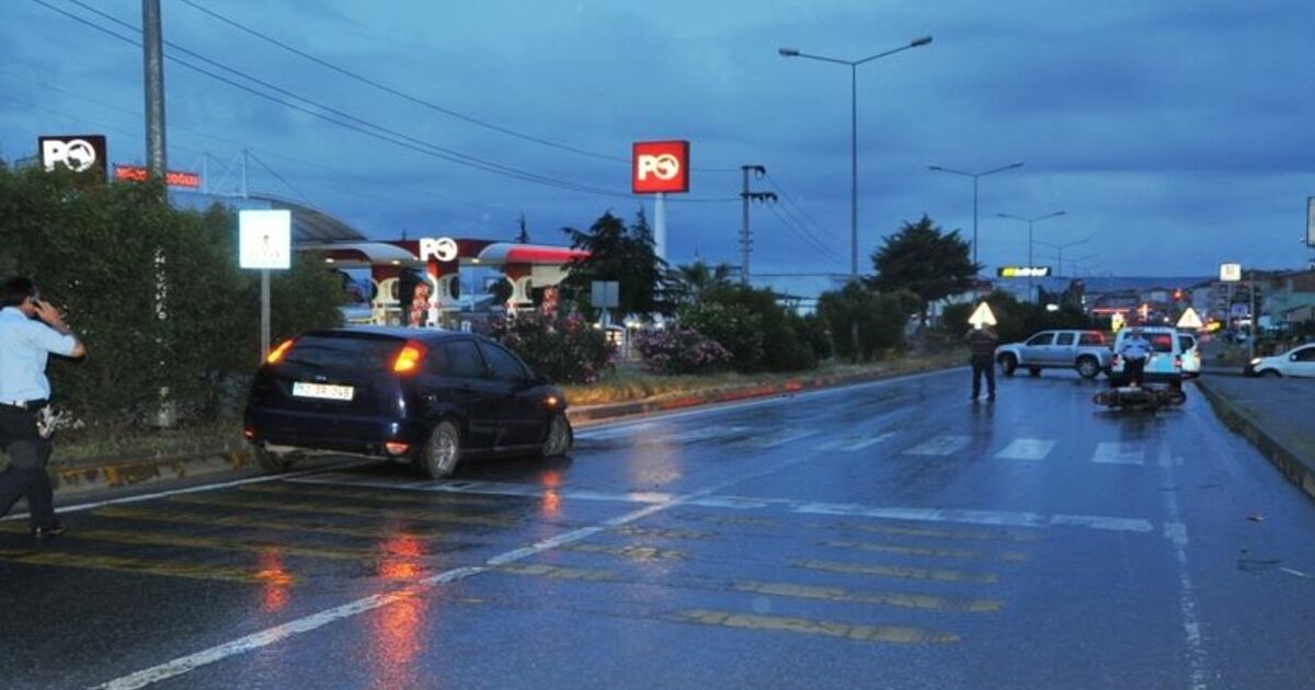 Otomobilin Çarptığı Motosiklet Sürücüsü Ağır Yaralandı
