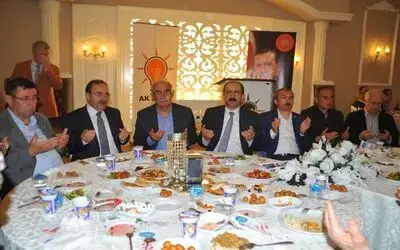 Ak Parti'den Bafra'da İftar