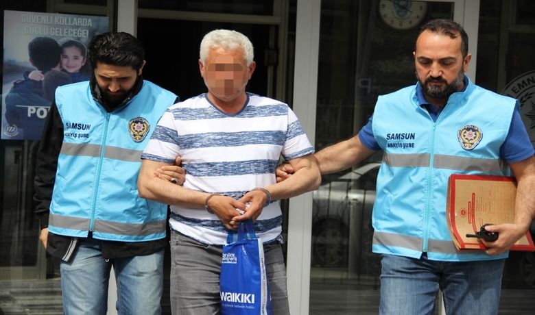Motosikletle Aracına ÇarpanŞahsı Tabancayla Ağır Yaraladı - Samsun'da bir kişi motosiklet ile otomobiline arkadan çarpan şahsı çıkan tartışma sonucu tabancayla 5 yerinden vurarak ağır yaraladı.