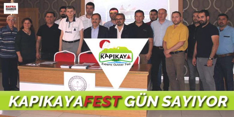 Bafra Kapıkaya Fest Gün Sayıyor - Bafra Belediyesinin, Bafra Hava Sporları ve Gençlik Kulübü işbirliği ile 20-23 Temmuz tarihleri arasında Kapıkaya Köyünde düzenleyeceği Kapıkaya Outdoor Extreme Festivalinin tanıtım toplantısı Bafra Öğretmenevinde düzenlendi.