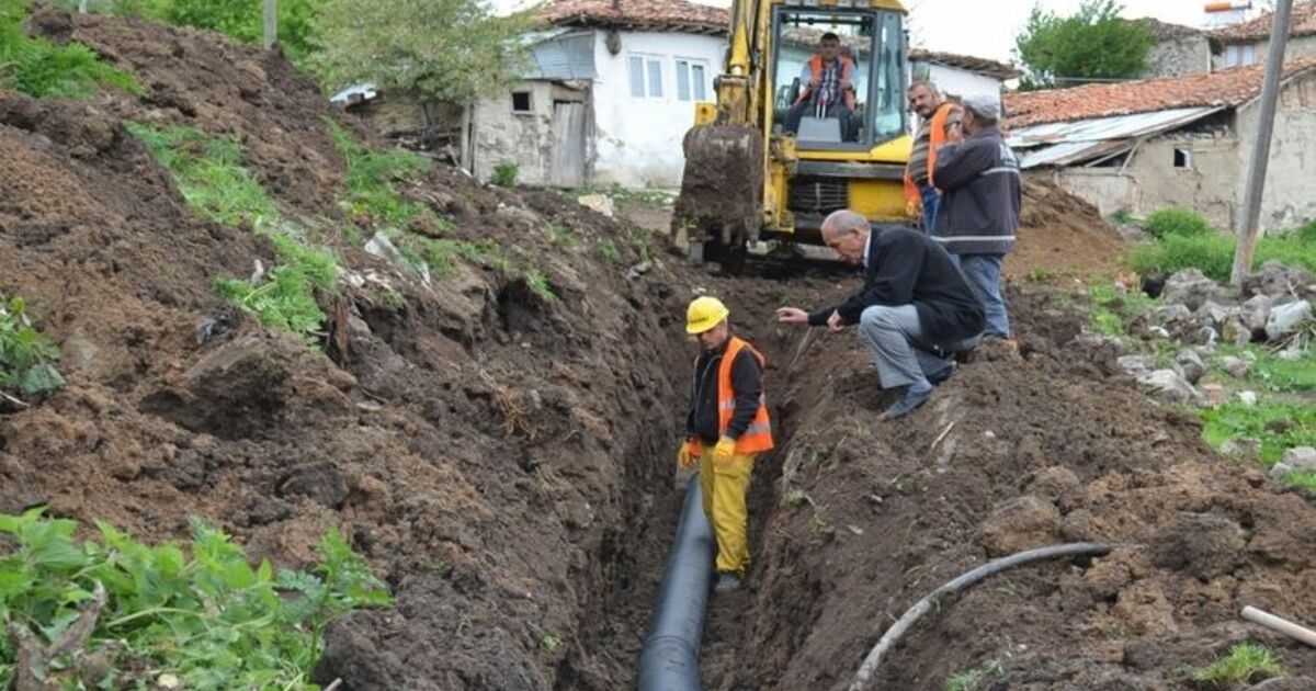 Kırsaldaki Mahallelerin Alt Yapı Sorunları Çözülüyor
