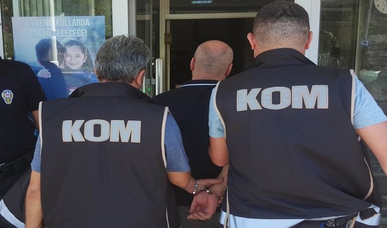 Samsun'da Suç Örgütü Şüphelisi 10 Kişi Tutuklandı - Samsun'da suç örgütü şüphelisi 29 kişiden 10'u çıkarıldıkları mahkemece tutuklandı.