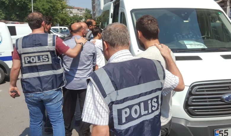 Serbest Kalan Suç ÖrgütüŞüphelisi 7 Kişi Tutuklandı - Samsun'da 29 kişinin gözaltına alınıp 10’unun tutuklandığı suç örgütü operasyonunda serbest kalan 7 kişi, savcının itirazı üzerine çıkarıldıkları mahkemece tutuklandı.
