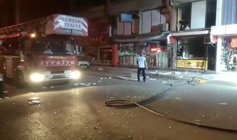Samsun'da Sanayi Tüpü Patladı: 1 Yaralı - Samsun’un Bafra ilçesinde bir pastanede tüp patlaması sonucu 1 kişi yaralandı.