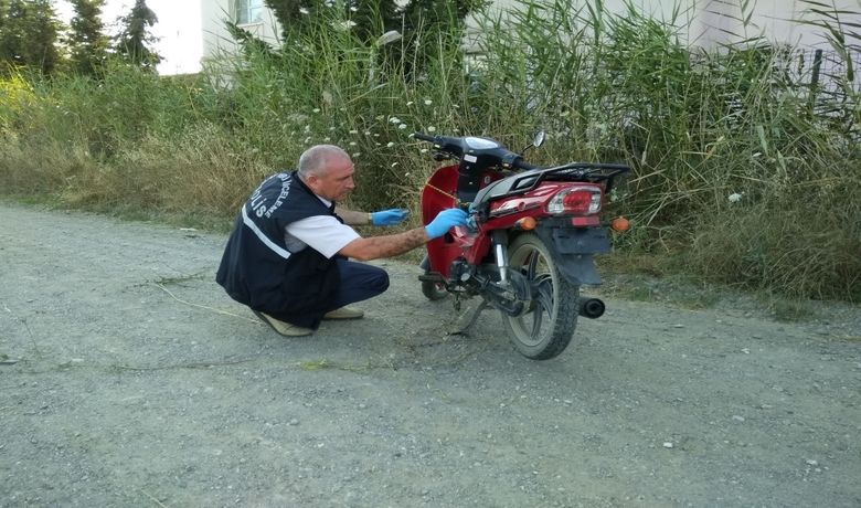 Kasa Hırsızının Olayda KullandığıMotosiklet Terk Edilmiş Bulundu - Samsun’un Bafra ilçesinde kasa hırsızının olayda kullandığı çalıntı motosiklet terk edilmiş olarak bulundu.