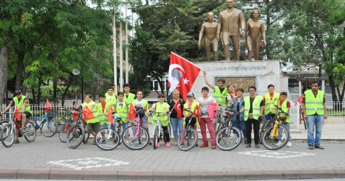 Bafra’da 30 Ağustos Bisiklet Turu