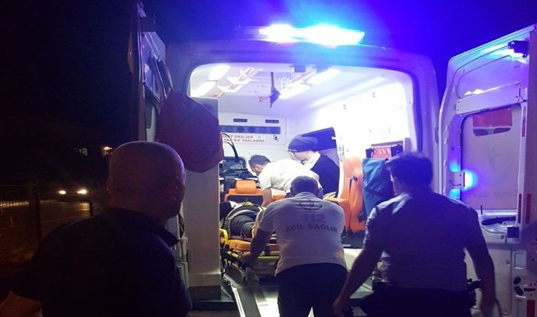 Samsun'da Trafik Kazası: 1 Ölü, 1 Yaralı - Samsun'un Yakakent ilçesinde meydana gelen trafik kazasında 1 kişi hayatını kaybetti, 1 kişi yaralandı.