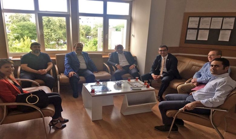 Başkan Şahin: “türk YargısıKimseden Emir Ve Talimat Almaz” - Bafra Belediye Başkanı Zihni Şahin, “Türk yargısının kimseden emir ve talimat almadan hukuku uyguladıklarına olan inancımı ifade ediyorum” dedi.