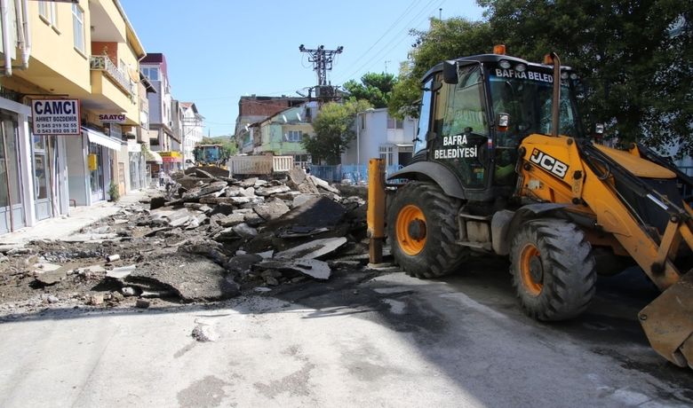 Bafra’da Beton Yol Seferberliği - Bafra Belediye Başkanı Zihni Şahin, beton yol çalışmalarının 2'nci ihalesinin yapılacağını söyledi.