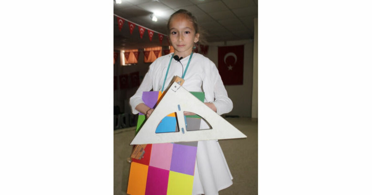 8 Yaşındaki Çocuk Kalbine Yenik Düştü