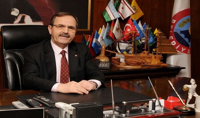 Başkan Şahin’den Silaha Karşı Kampanyaya Destek - Bafra Belediye Başkanı Zihni Şahin, GÖKDER’in başlattığı "Silah Atma, Huzurumu Kaçırıp Kan Dökme, Can Alma, Katil Olma, Adam Ol, Mermi Parasını Geline Tak Evine Tencere Alsın" kampanyasına destek verdi.