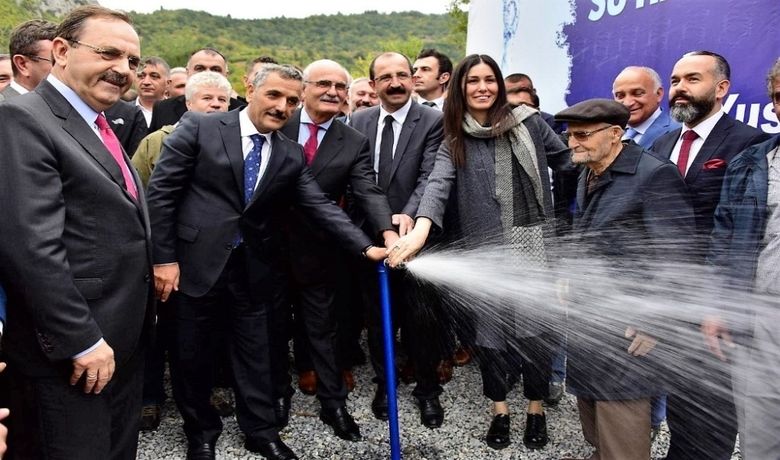 Büyükşehirden Bafra’ya 110 Milyon Liralık Yatırım BaşkanYılmaz: “sosyal Belediyecilik Ak Parti İle Vücut Buldu” - Samsun Büyükşehir Belediyesi tarafından Bafra’da yapılan yatırımların açılış töreninde konuşan Samsun Büyükşehir Belediye Başkanı Yusuf Ziya Yılmaz, “Bafra tarihinde görmediği yatırımı 2014 yılından itibaren görmeye başladı” dedi.