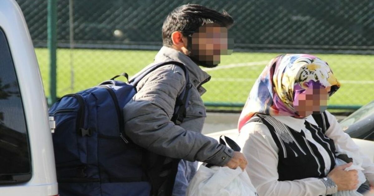 Hemşire Anne İle Öğrenci Oğluna Bylock Gözaltısı