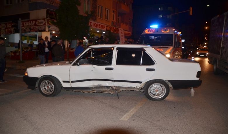 Bafra'da Trafik Kazası: 1 Yaralı - Samsun'un Bafra ilçesinde iki otomobilin çarpıştığı kazada 1 kişi yaralandı.