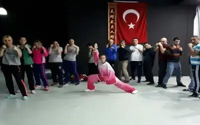 Özel Güvenlik Görevlilerine "Yakın Dövüş Sanatı" Eğitimi