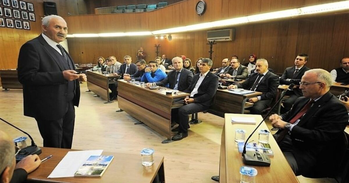 Samsun'a ‘spor Kamp Merkezi’ Önerisi Büyükşehirde Kentsel Dönüşüm Semineri