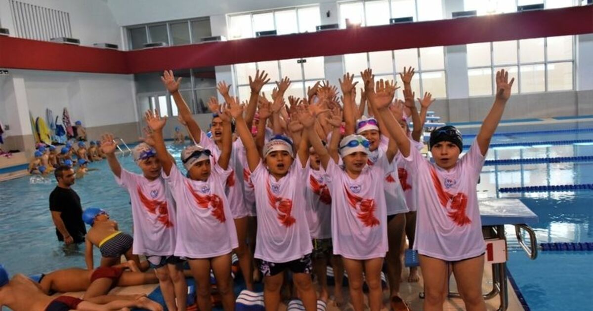 Samsun’da Bu Yıl 16 Bin Öğrenci Yüzme Öğrenecek