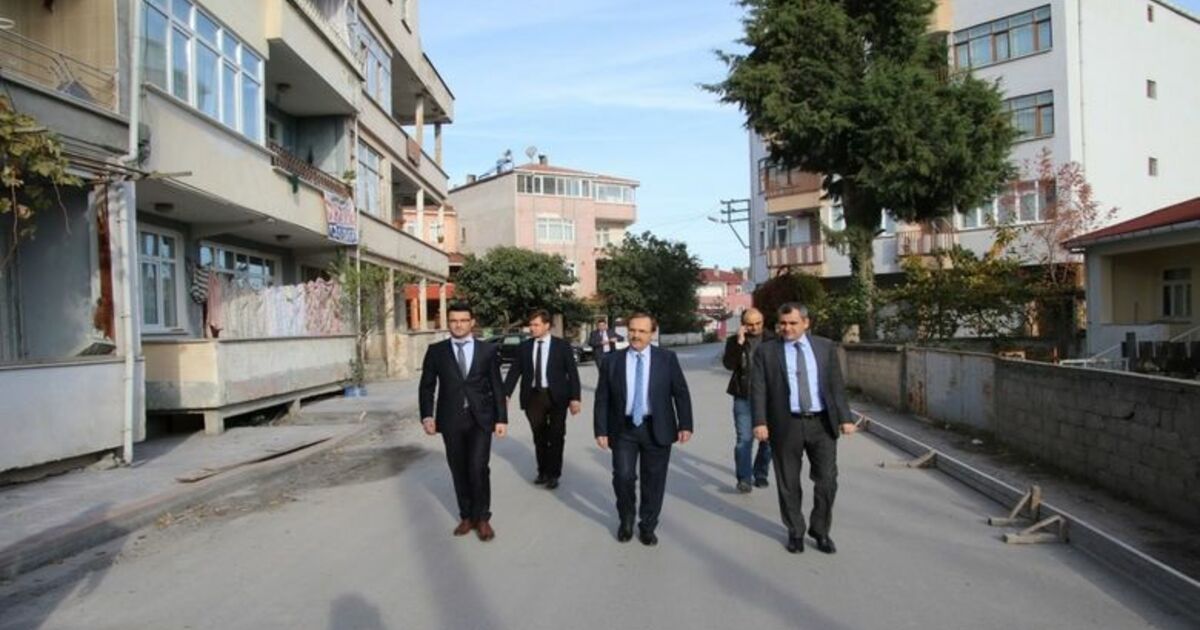 Başkan Şahin Kaldırım Çalışmalarını İnceledi