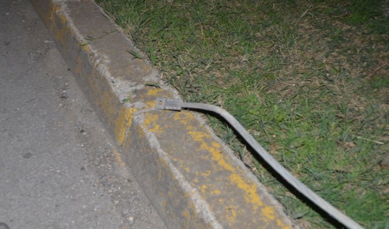 Refüjde Elektrik Akımına Kapılan Çocuk Yaralandı - Samsun’un Bafra ilçesinde refüjde elektrik akımına kapılan bir çocuk hastanelik oldu.